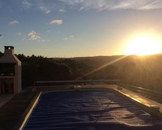 Villa w/Lg Private Pool In Beautiful Languedoc-Roussillon Countryside-WiFi - Durban-Corbières - Piscina
