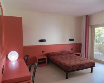 Villaggio Hotel Ripa - Rodi Garganico - Bedroom