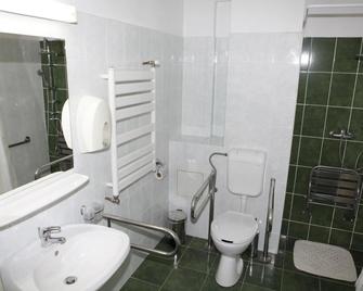 Eurohotel - Байя Маре - Ванна кімната