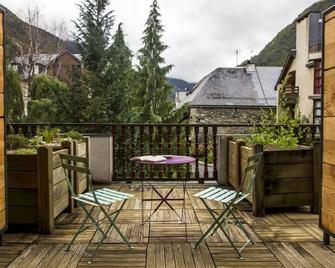 Hotel Mir - Saint-Lary-Soulan - Balcon