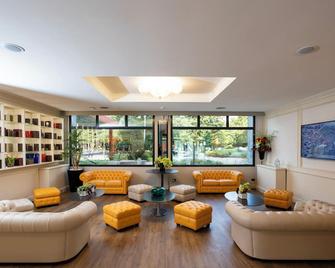 An Hotel Milano San Donato - San Donato Milanese - Salónek