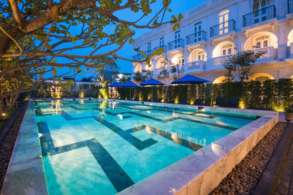 Little Nyonya Hotel - Wichit - Pool