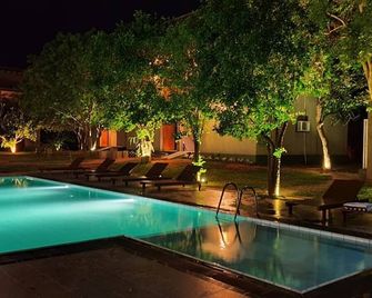 Magampura Eco Village Resort - Kataragama - Piscina