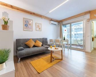 Acogedor estudio en Salou - Salou - Living room