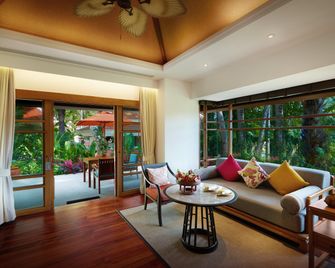 سانتيبوري كو ساموي - كوه ساموي - غرفة معيشة