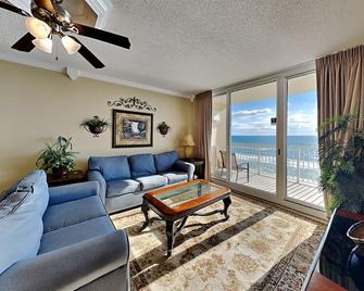 Majestic Beach Resort by Southern Vacation Rentals - Panama City Beach - Living room