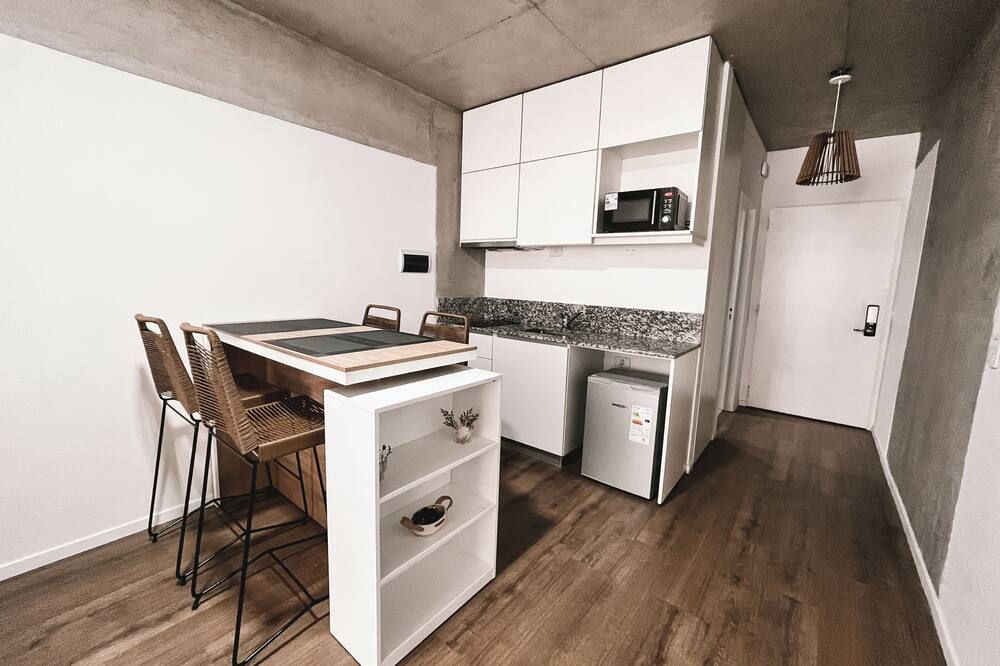 RentUp - Luminoso y funcional monoambiente en San Telmo - בואנוס איירס - מטבח