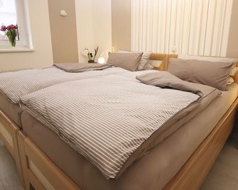Apartment in Sauerland - Sundern near Sorpesee - large terrace - Sundern - Schlafzimmer