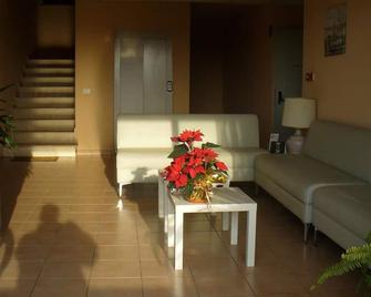 Rta Martin Pescatore - Grosseto - Lobby