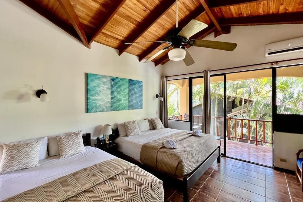The Backyard Beachfront Hotel - Jaco - Soverom
