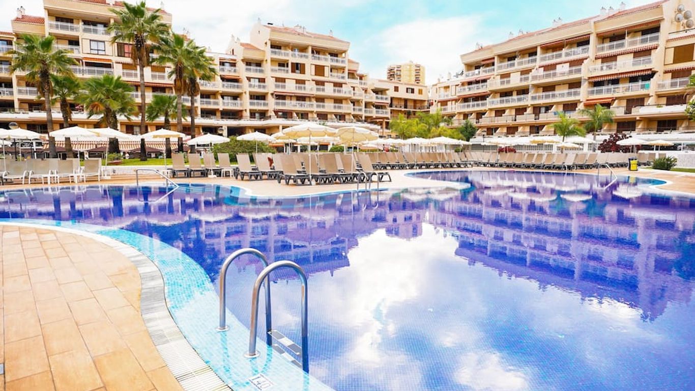 Coral Compostela Beach