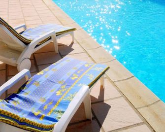 Le Relais de la Vignasse - Chandolas - Piscina
