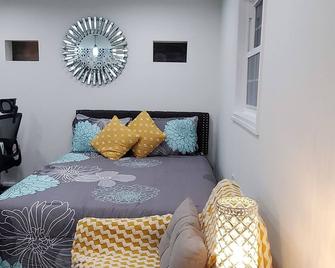 Nautical Elegance - Freeport - Bedroom