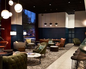 فيريو سنترال - سيدني - ردهة