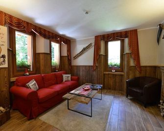 Green Hotel Herbetet - Cogne - Huiskamer