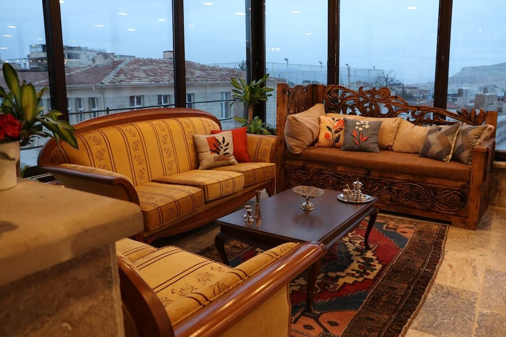 Olivia Cave Hotel - גורמה - סלון