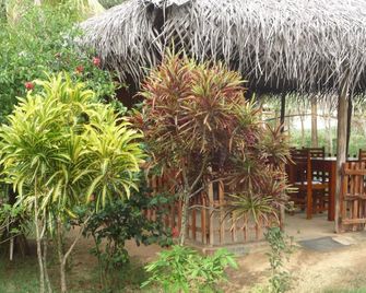 Beach Lagoon Guesthouse - Tangalla