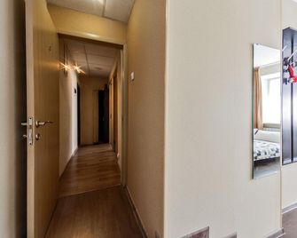 Mini-Apartment Your Studio - 1 - Ekaterinburg - Corridoio