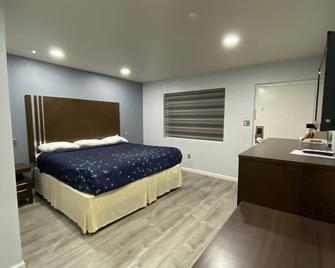 Budget Inn - Artesia - Bedroom