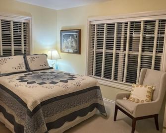 2 Rooms: Quiet queen & twin rooms on an alpaca farm for 2-4 guests - Moscow - Schlafzimmer