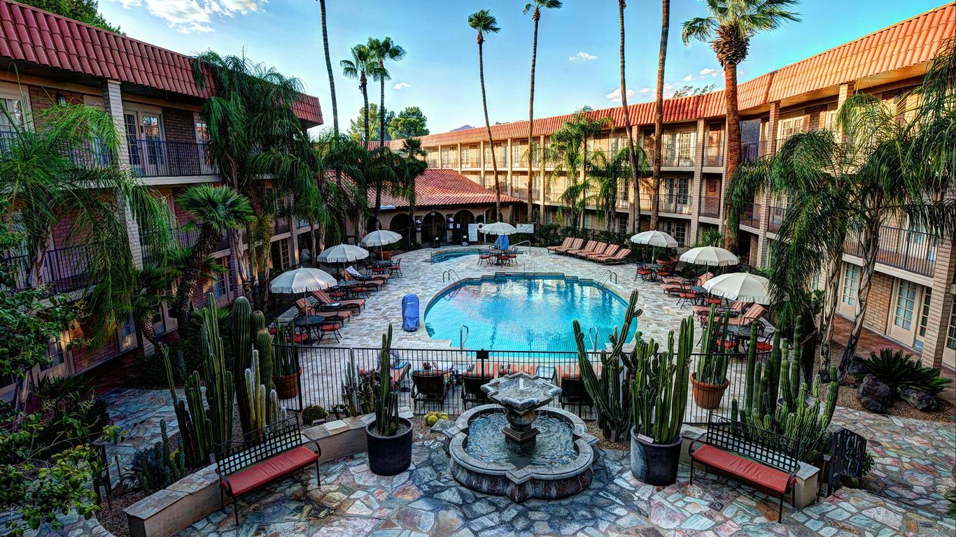 DoubleTree Suites by Hilton Hotel Tucson - Williams Center