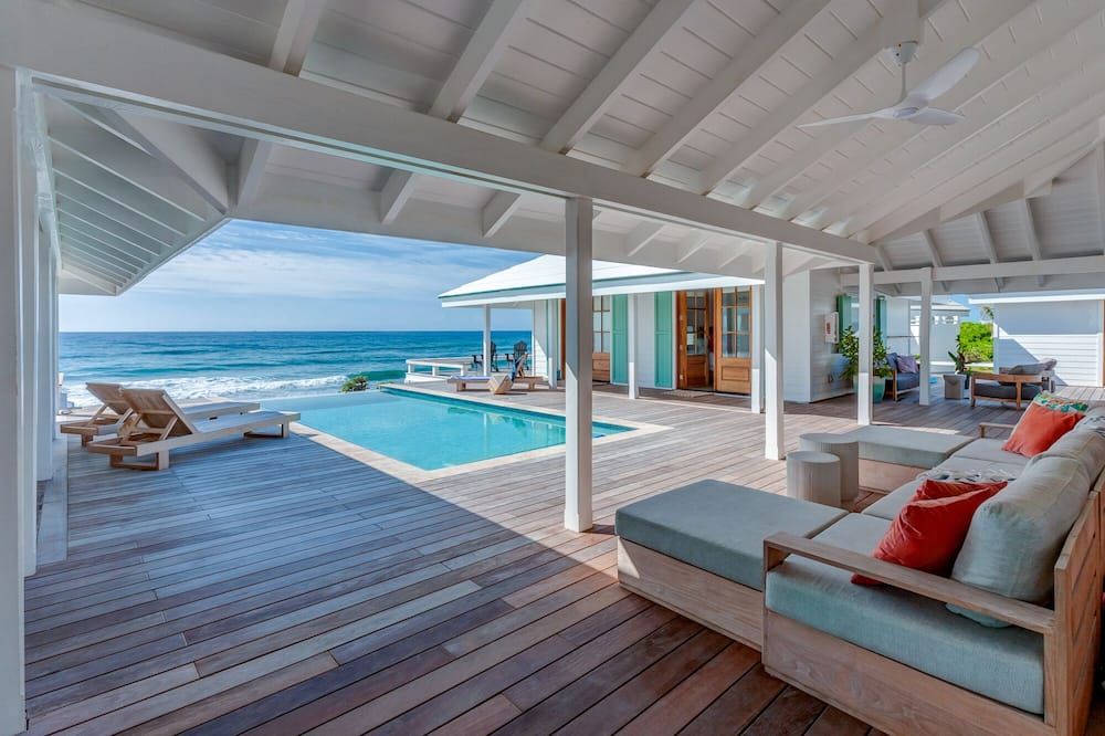 Elbow Reef - הופ טאון - בריכה