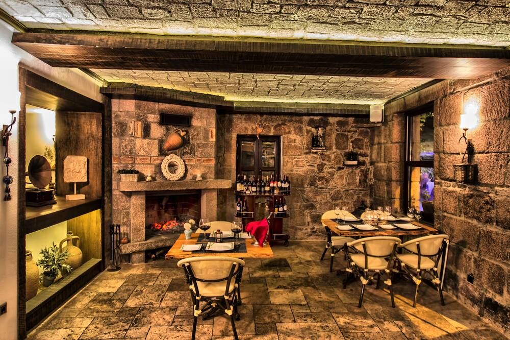 Assos Behram Special Class Hotel Adults Only - Behram - Restaurant