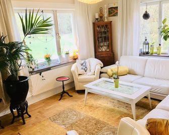 Stockholm apartment Welcome to Sweden! - שטוקהולם - סלון