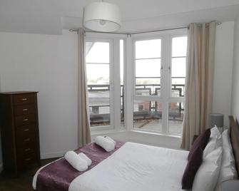 Flexi-lets Wallis Square - Farnborough - Спальня