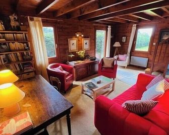 Little Paradise hidden from view - Liézey - Salon