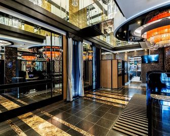 Apa Hotel Namba Shinsaibashi Nishi - Osaka - Lobby