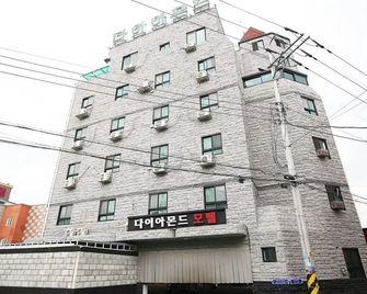 Jecheon Diamond - Jecheon - Building