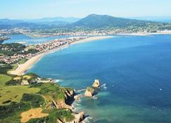 Apartment Hendaye, 2 Bedrooms, 4 Persons - Hendaye - Gebäude