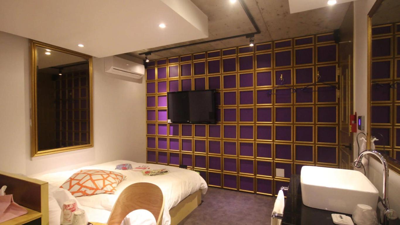 هوتل ياجا نامبو لوت