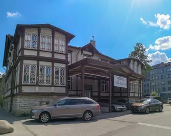 Villa Kadriorg Hostel - Ταλίν - Κτίριο