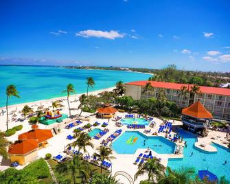 Breezes Bahamas Resort And Spa - Nasáu - Alberca