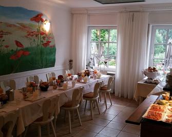 Gastehaus Der Abtei Sayn - Bendorf - Ресторан
