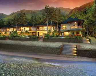 Ja Enchanted Waterfront Villas - Вікторія