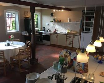 Bed and Breakfast Tistrup - Tistrup - Cocina
