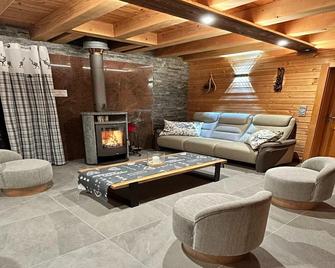 Chalet in Ventron near La Bresse Ski Area - Ventron - Huiskamer