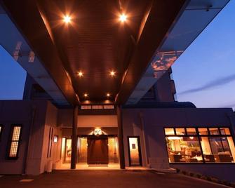 Reviews Of Resort Hills Toyohama Soranokaze - Vacation Stay 78007v - Toba - Bygning