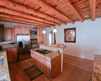 Shady Brook Inn and Resort - Taos