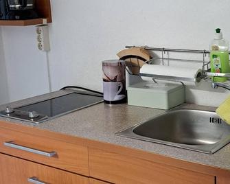 Ferienapartment-Leipzig-Plagwitz - Leipzig - Küche