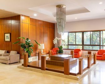 Hotel Faranda Los Tilos, an Ascend Collection Hotel - סנטיאגו דה קומפוסטלה - לובי