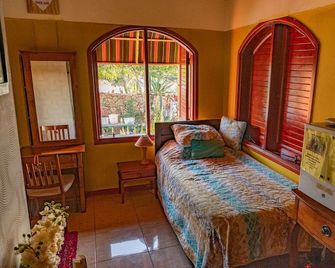 Fuego Mio Bed & Breakfast - Santa Cruz - Schlafzimmer