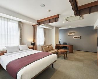 Mystays Shin Urayasu Conference Center - אוראיאסו - חדר שינה