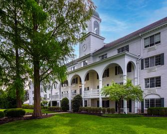 The Madison Hotel - Morristown - Building