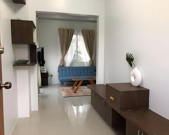 Niu Ohana Bantud Residences - Boracay - Living room