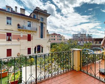 Villa Gina - Finale Ligure - Balkon