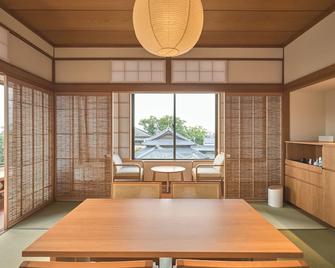 Ohana - Yanagawa - Comedor